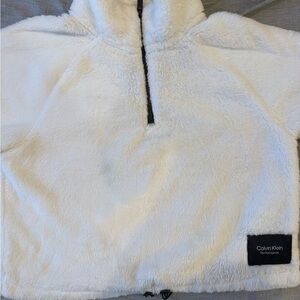 Calvin Klein White Puffer Jacket Cozy Winter Essential